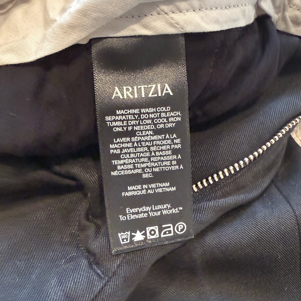 Aritzia Effortless Pants Size 6 - Picture 4 of 4